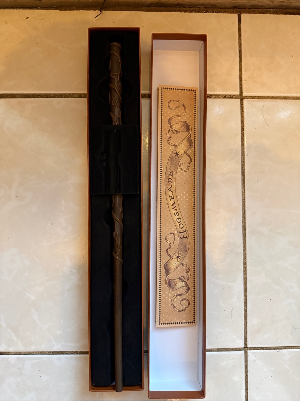 Interactive Hermione Granger Wand Harry Potter Universal Studios Hogsmeade w/Box